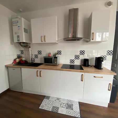 Evasion Tropicale - Studio Avec Spa, Cosy Et Renove Au Coeur De Soissons - 2 Pers Kültér fotó