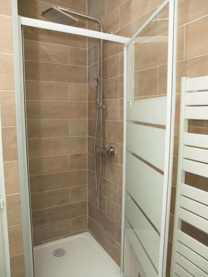 Evasion Tropicale - Studio Avec Spa, Cosy Et Renove Au Coeur De Soissons - 2 Pers Kültér fotó